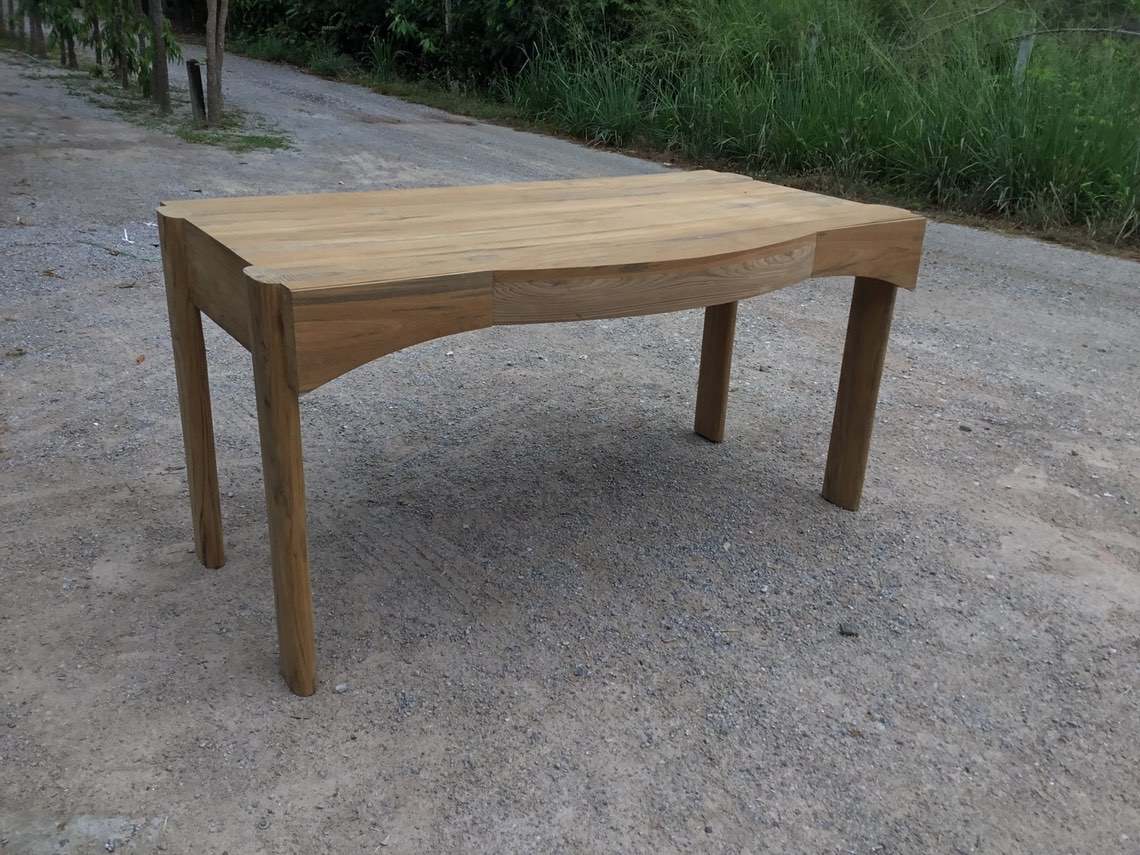 Made to Order Furniture. - Desk 001-01