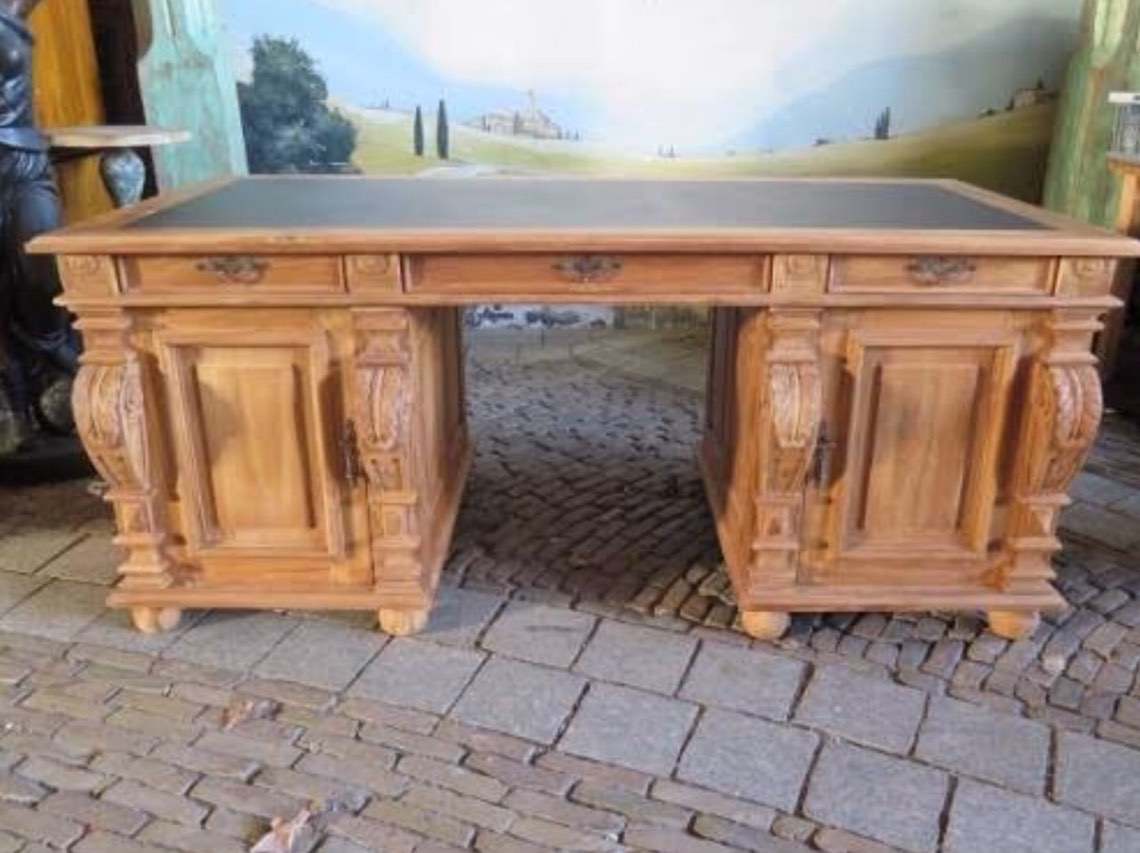 Made to Order Furniture. - Desk 022-01