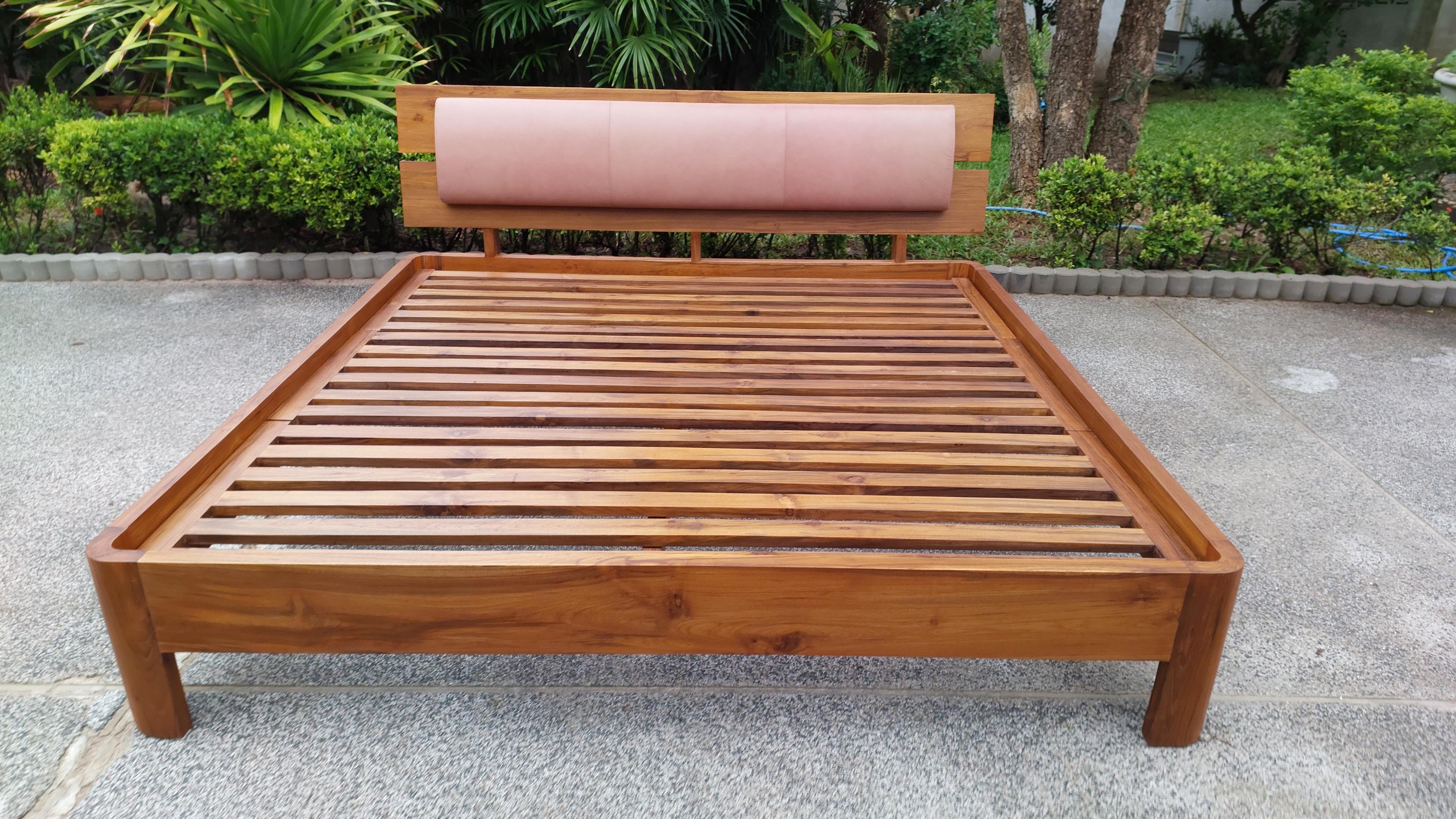 Made to Order Bedroom Furniture. - Beds 130